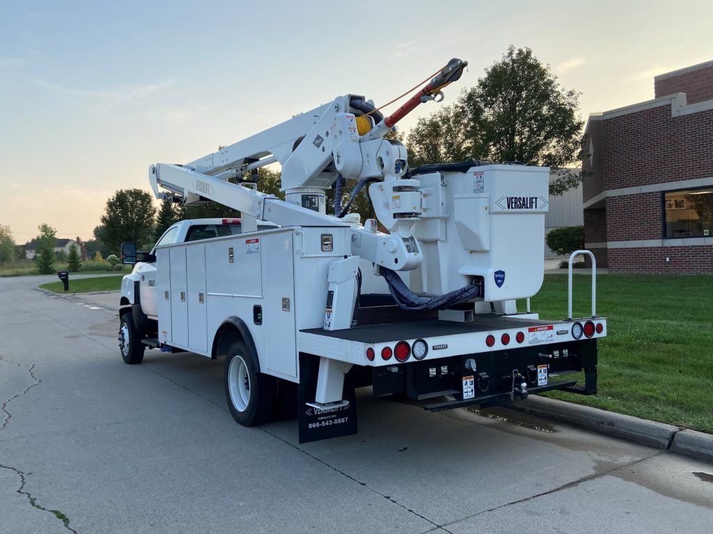 Int'l VST52 Aerial Bucket Truck - Bucket Trucks & Aerial Lifts ...