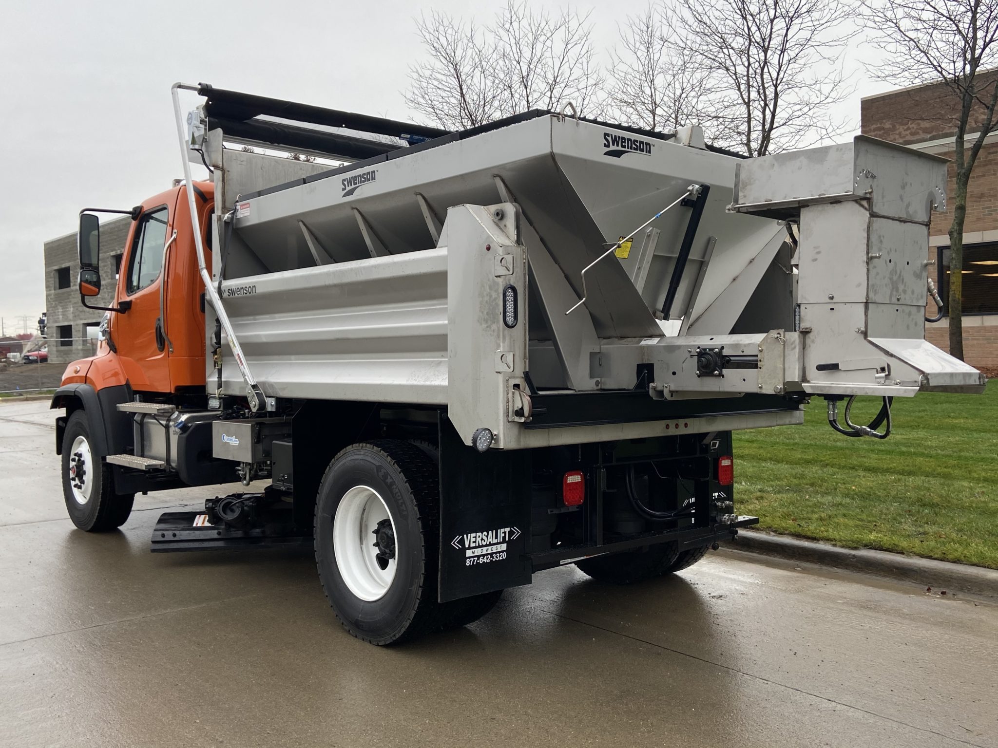 Dump Bodies - Versalift Midwest - Bucket Trucks & Aerial Lifts